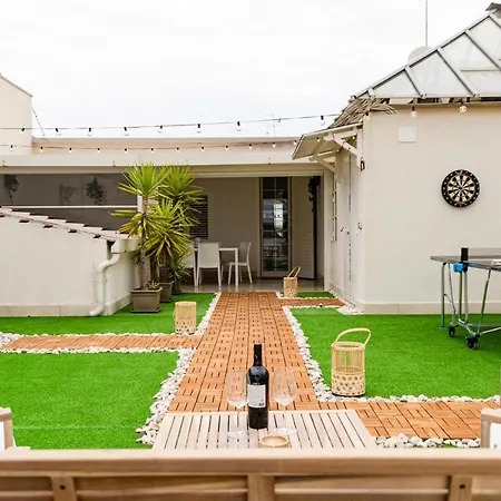 Apartment Apulialux Private 100mq Rooftop Oasis W Jacuzzi Bari