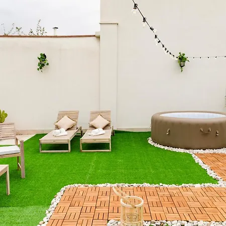 Apartment Apulialux Private 100mq Rooftop Oasis W Jacuzzi